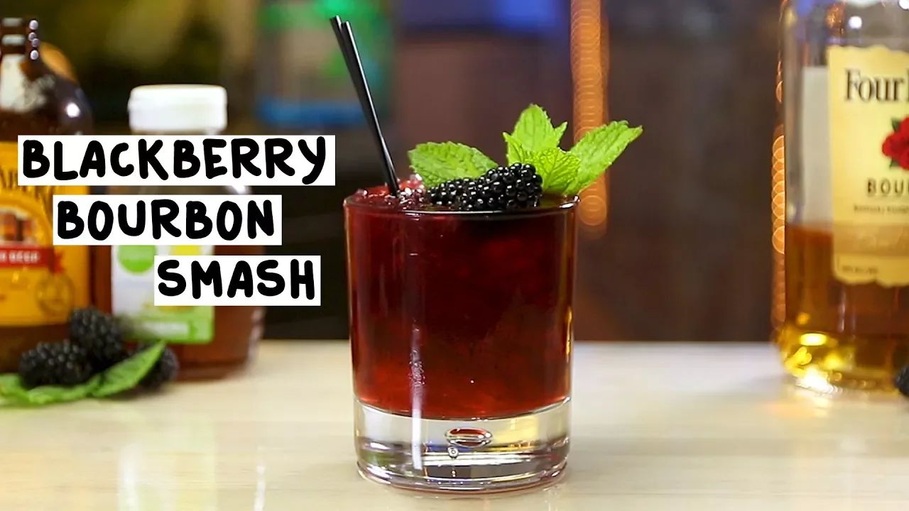 Blackberry Bourbon Smash Cocktail Recipe