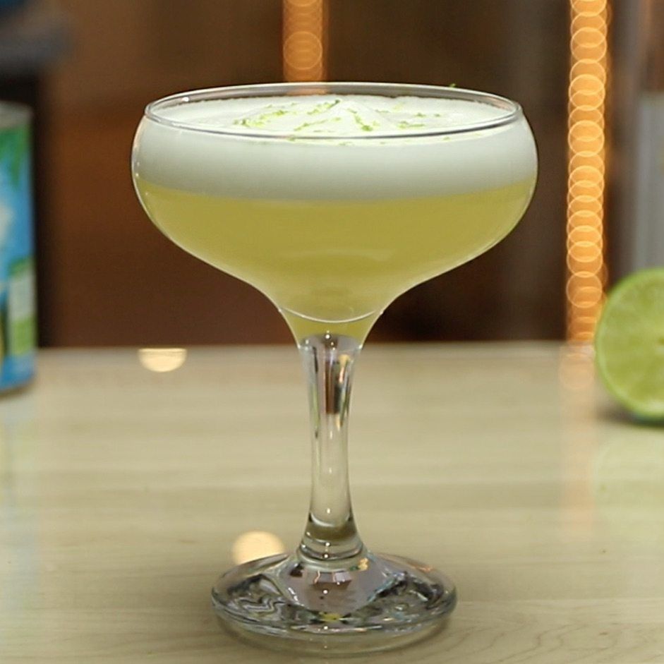 Snow White Daiquiri Cocktail Recipe