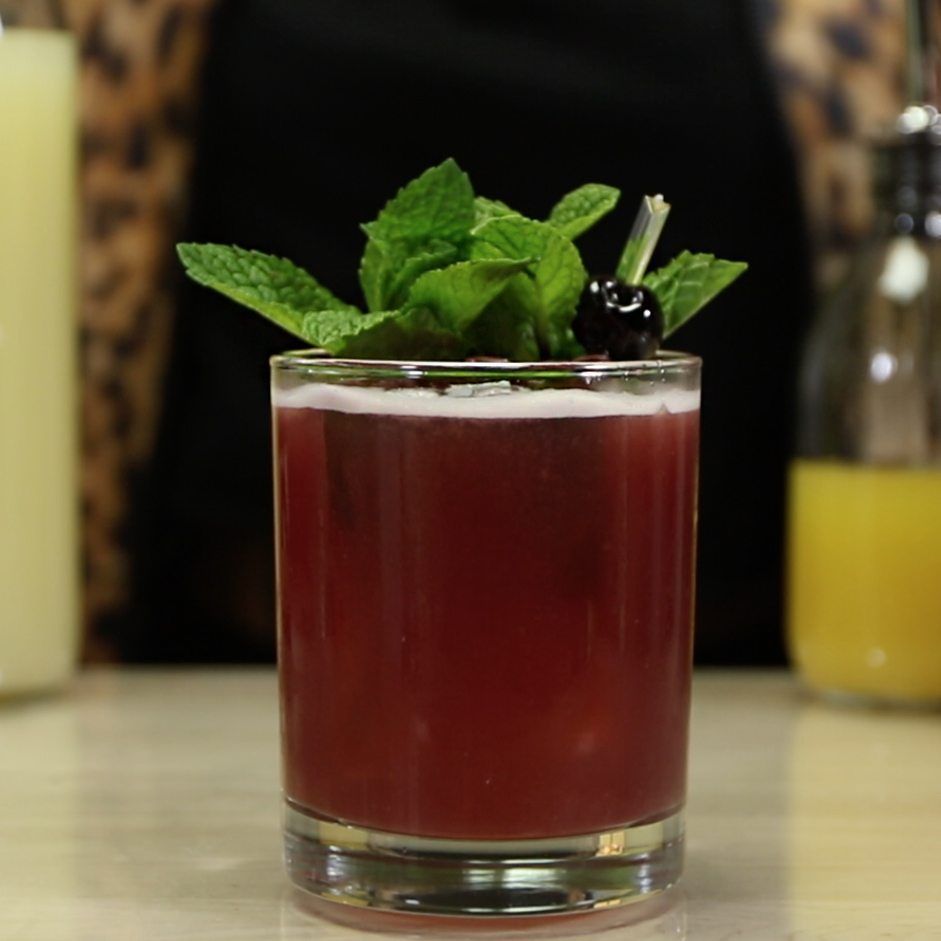 Bad Birdy’s Rum Punch Cocktail Recipe