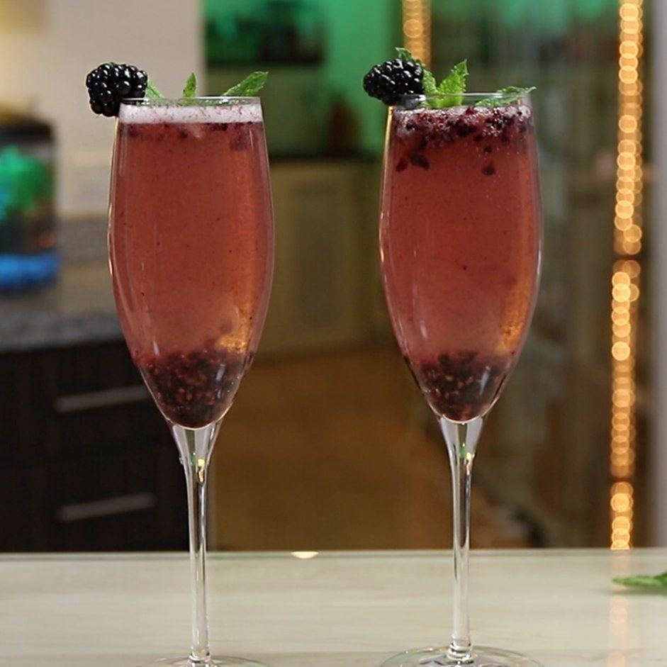 Blackberry Mimosa Cocktail Recipe