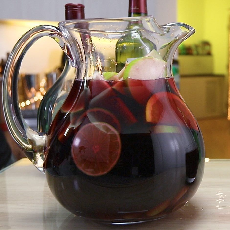 Creating The Perfect Pitcher Of Sangria - WineDom