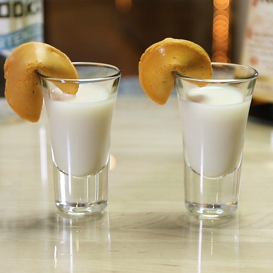 Cookie Shot Glasses Cocktail Recipe