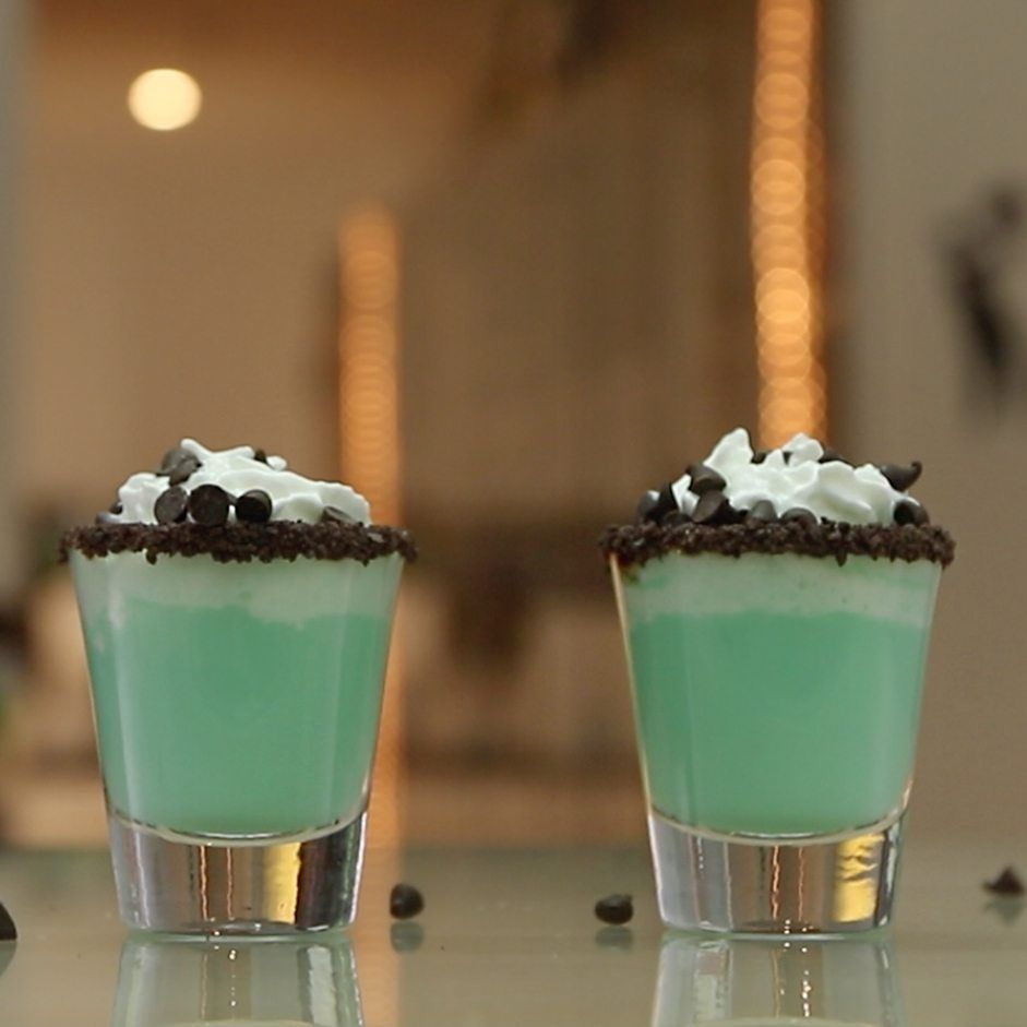 Mint Chocolate Chip Shots Cocktail Recipe
