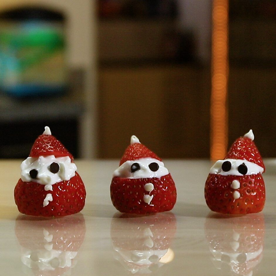 Santa Claus Jello Shots Cocktail Recipe