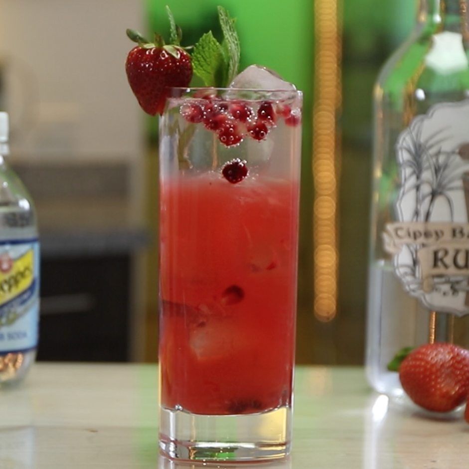 Strawberry Pomegranate Mojito Cocktail Recipe