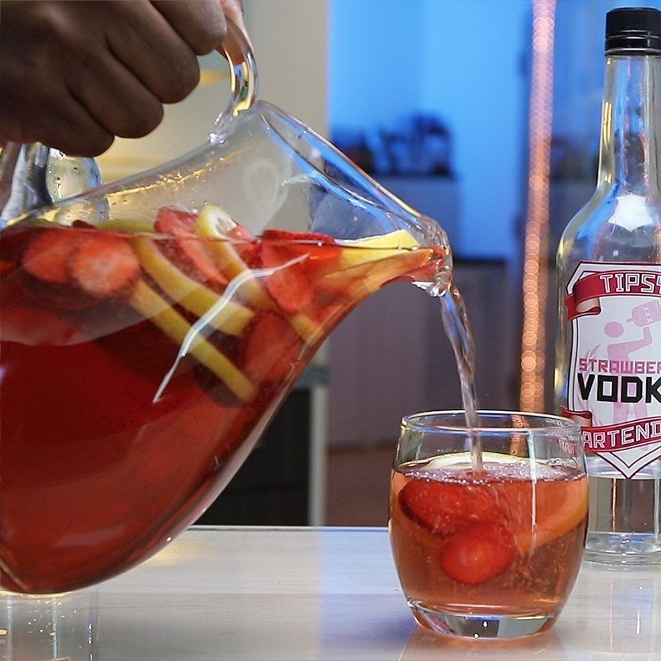 Strawberry Rosé Sangria Cocktail Recipe