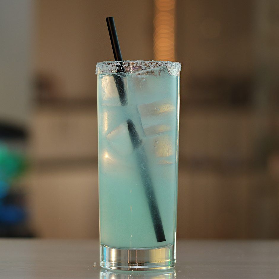 Maui Waters Cocktail Recipe