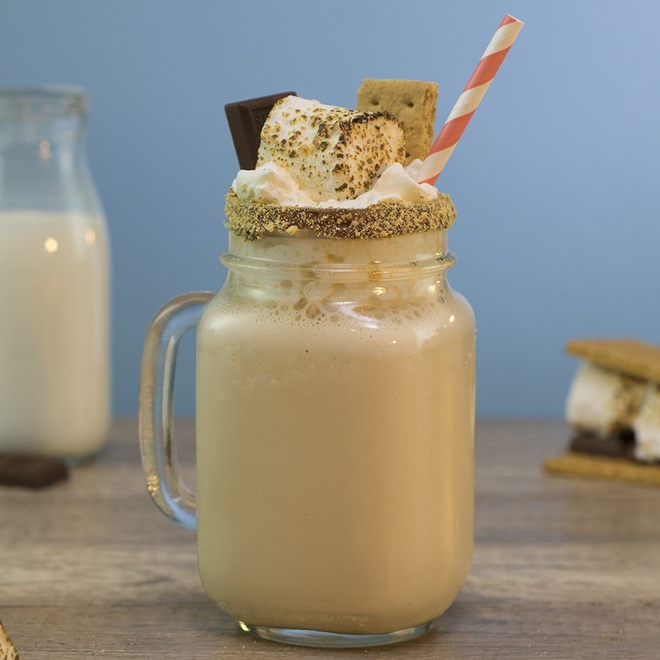Spiked S’mores Milkshake Cocktail Recipe