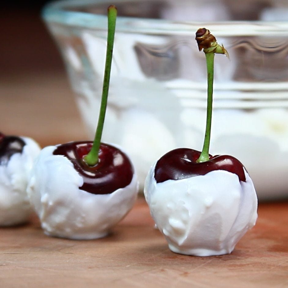 Amaretto Chocolate Cherries image