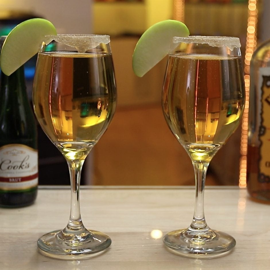 Sparkling Apple Pie Cocktail image