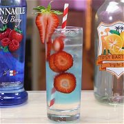 Strawberry Colada Cocktail image