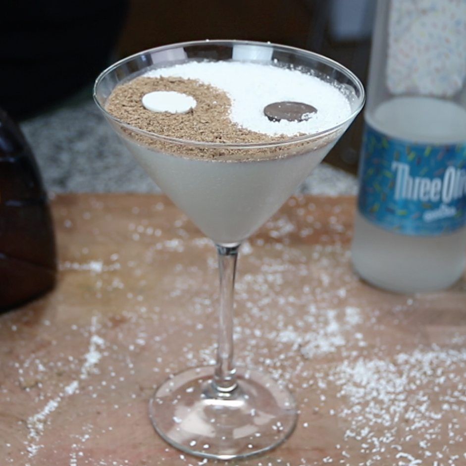 Yin Yang Martini Cocktail Recipe