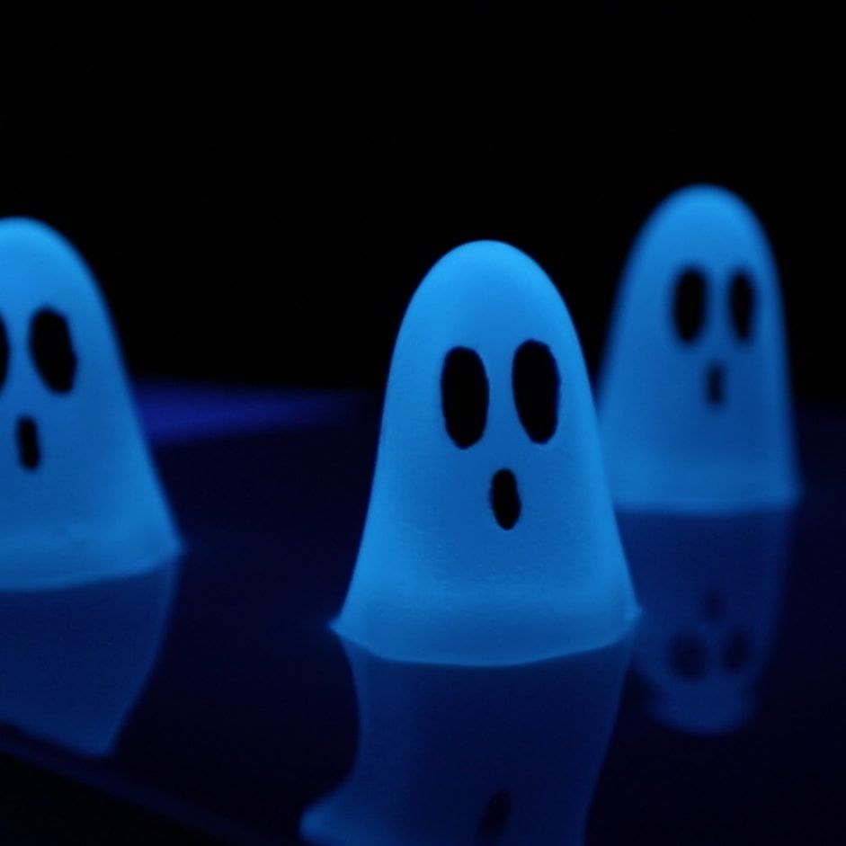 Glow In The Dark Ghost Jello Shots Cocktail Recipe