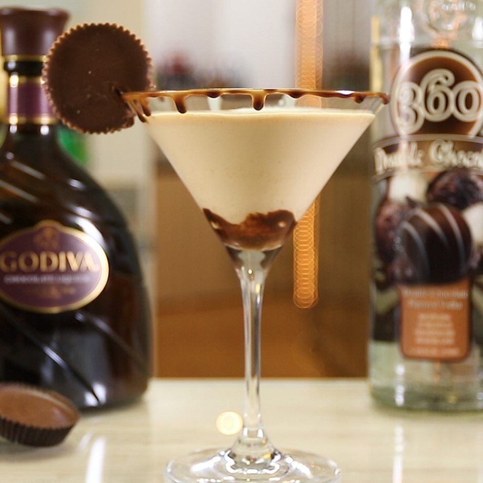 Peanut Butter Cup Martini Cocktail Recipe