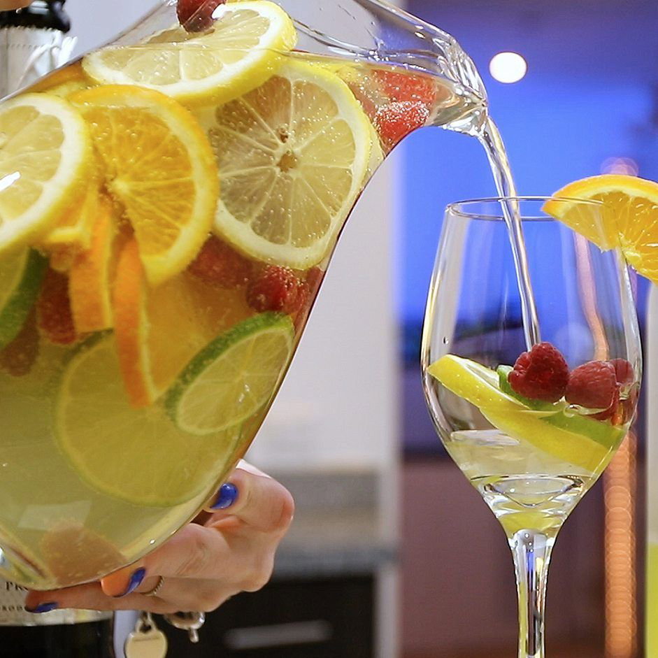 Prosecco Sangria