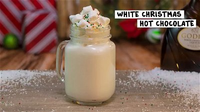 White Christmas Hot Chocolate thumbnail