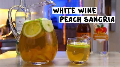 White Wine Peach Sangria thumbnail