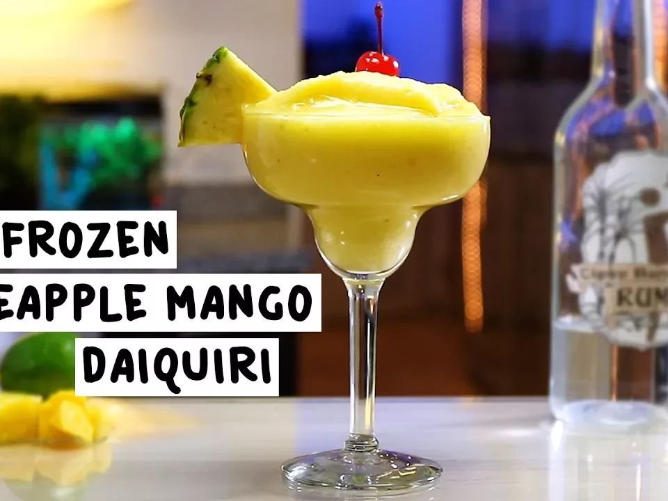 Frozen Pineapple Mango Daiquiri - Jelly Toast
