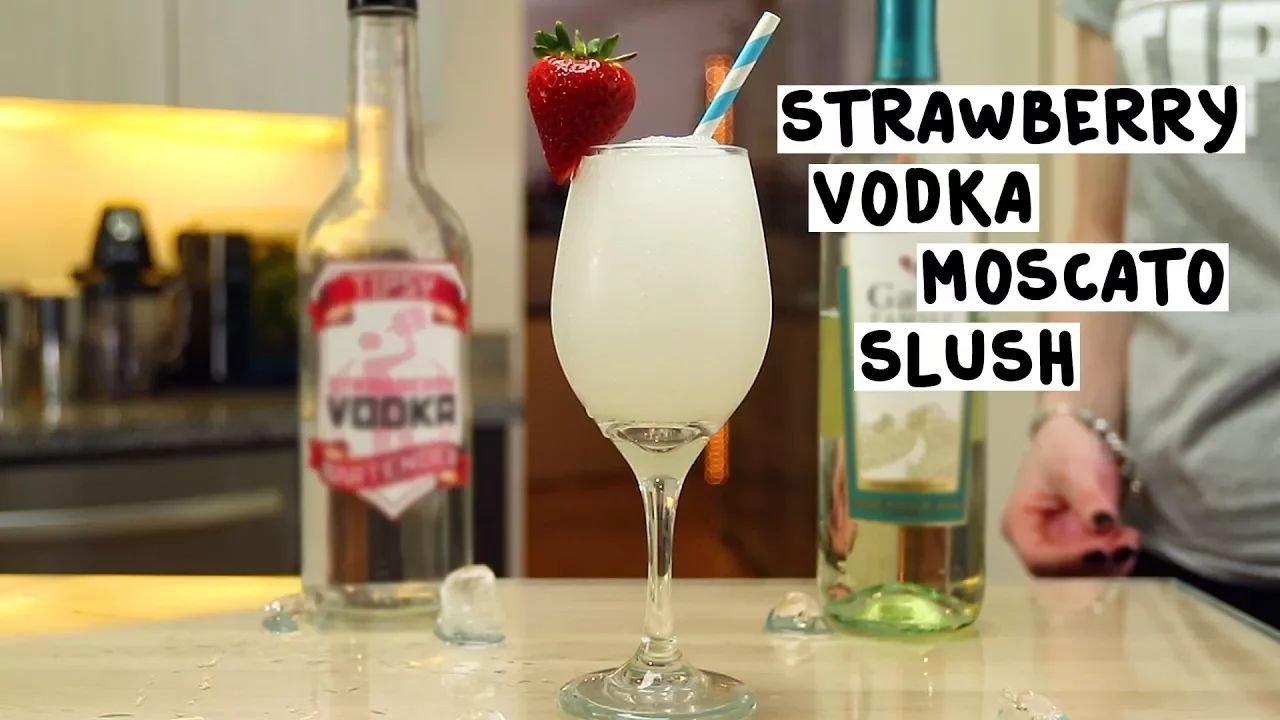 Strawberry Vodka Moscato Slush thumbnail