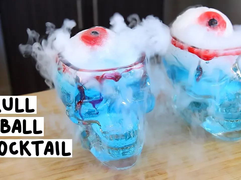 Make Any Drink More Curious With Skull-Shaped Ice - Gastro Obscura