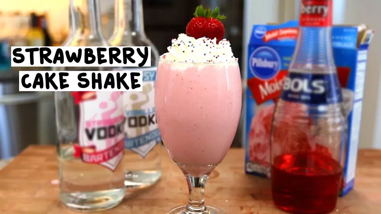 Strawberry Cake Shake thumbnail