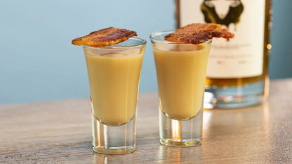 Elvis Sandwich Shot thumbnail