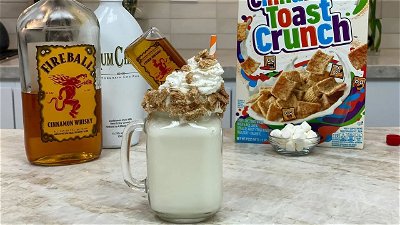Cinnamon Toast Crunch Hot Chocolate thumbnail